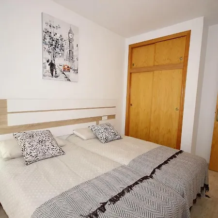Del Cura Beach Apartment *